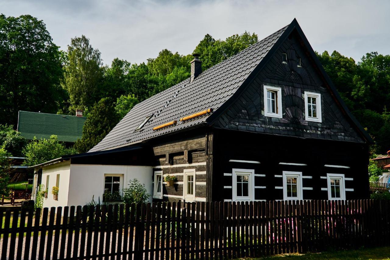 Chata "Na Pohodu" Chřibská Esterno foto
